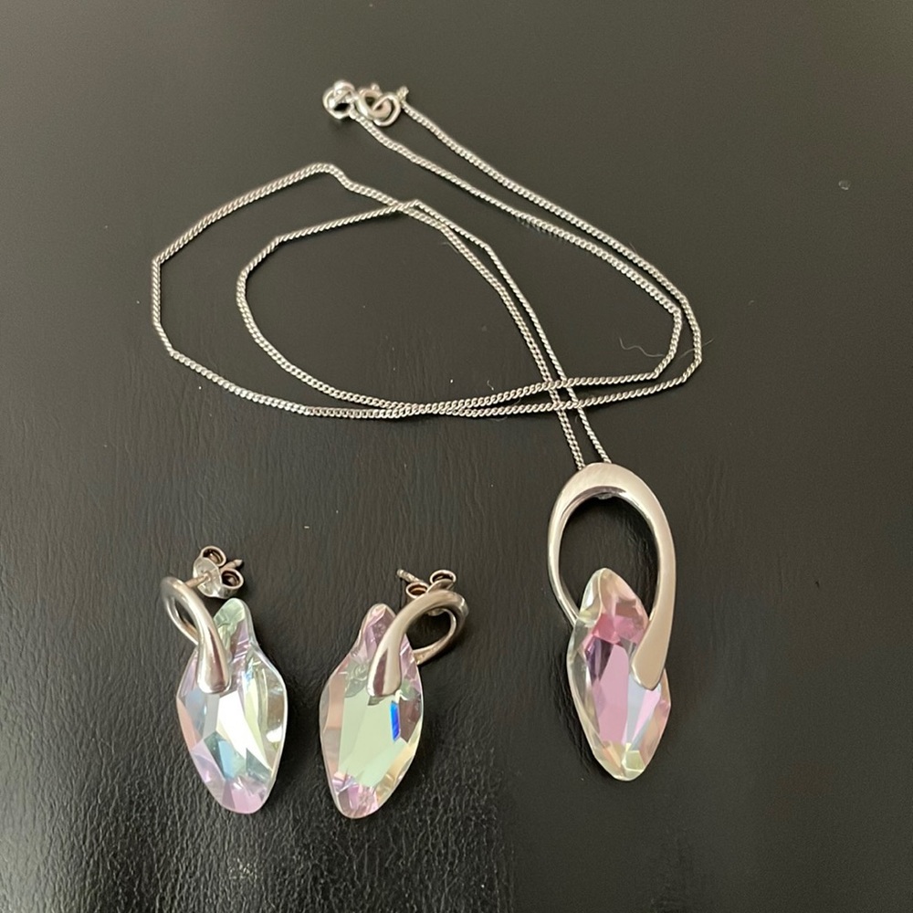 Earring and necklace set, 925 silver hardware with a glass bead